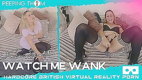 Sexy youngo played with her boyfriend