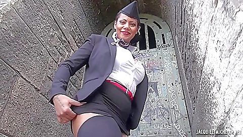 Sexy slut loves to fuck lost glossy antonella treats