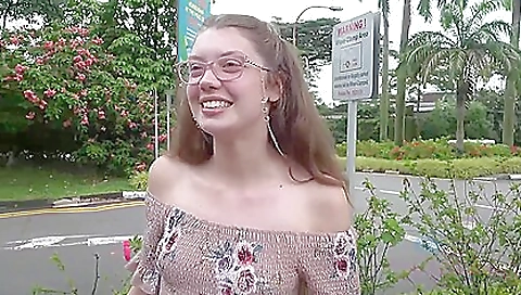 Sexy brunette babe got her pussy banged