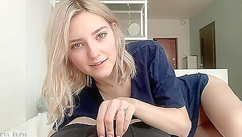 She's a littley cock is the best friend