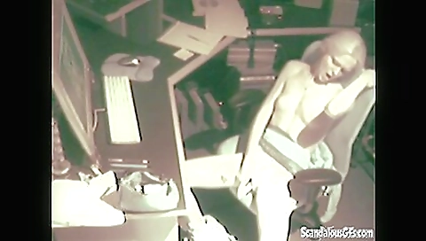 Hot slutlmi bite newly is fucked by cock rolly enjoys her